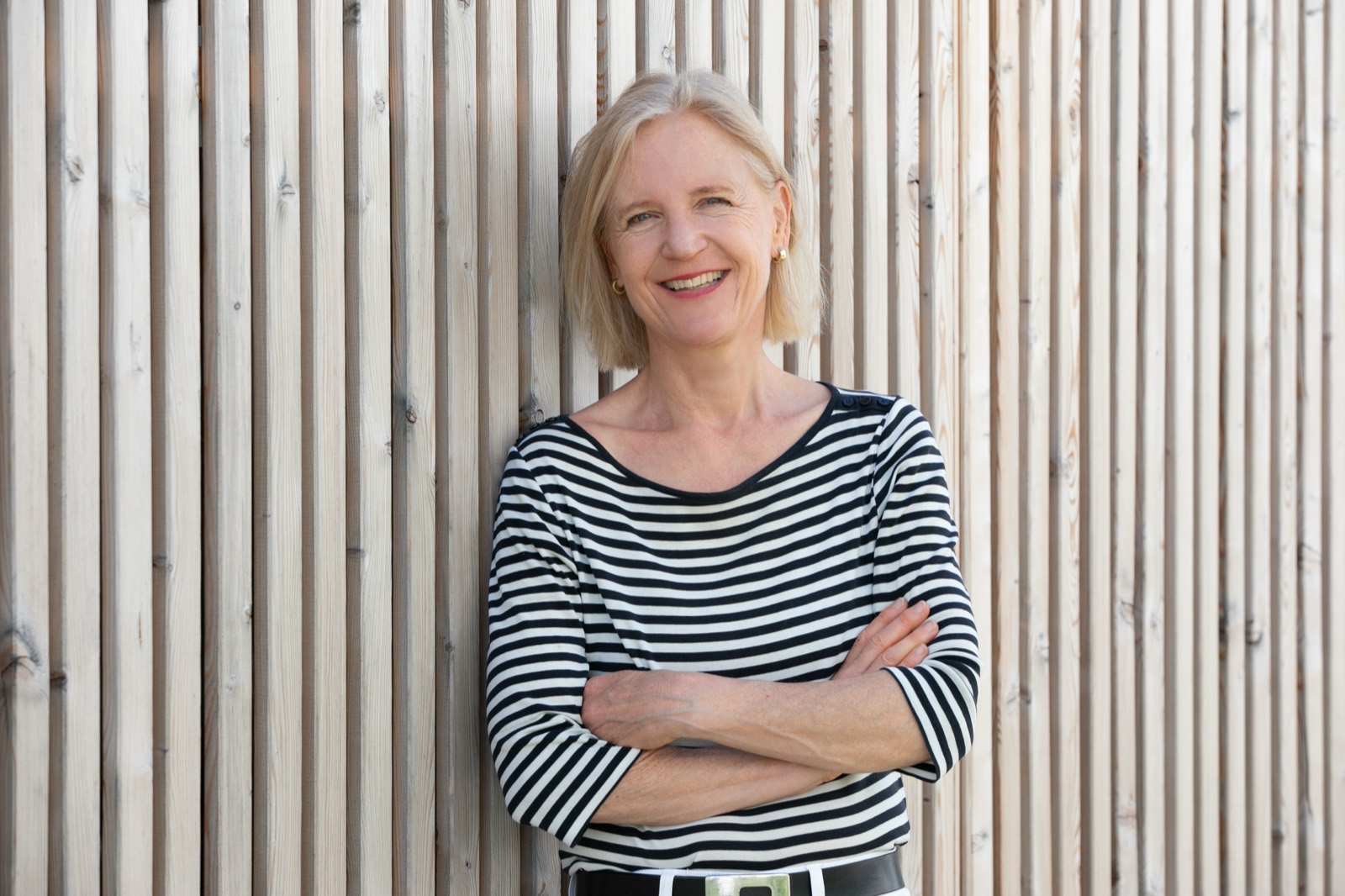 britta-holzwand